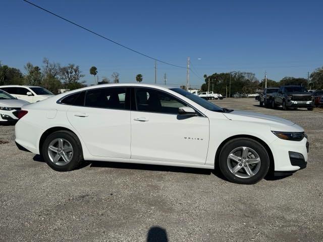 new 2025 Chevrolet Malibu car, priced at $21,995