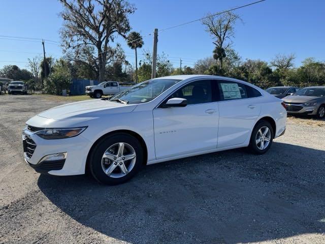 new 2025 Chevrolet Malibu car, priced at $21,995