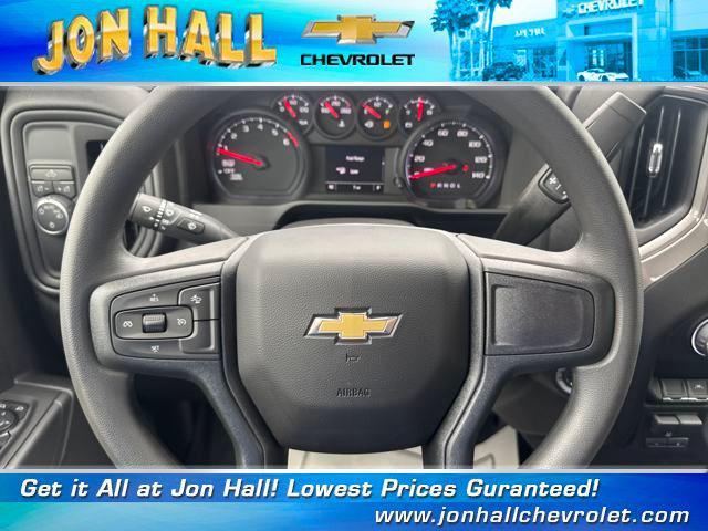 new 2025 Chevrolet Silverado 1500 car, priced at $30,570