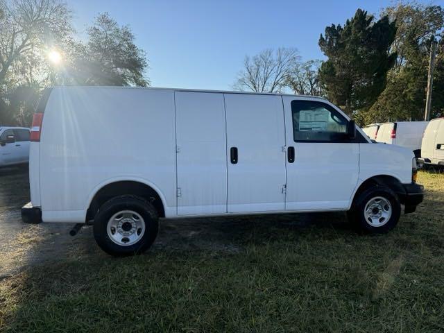 new 2024 Chevrolet Express 2500 car, priced at $43,340