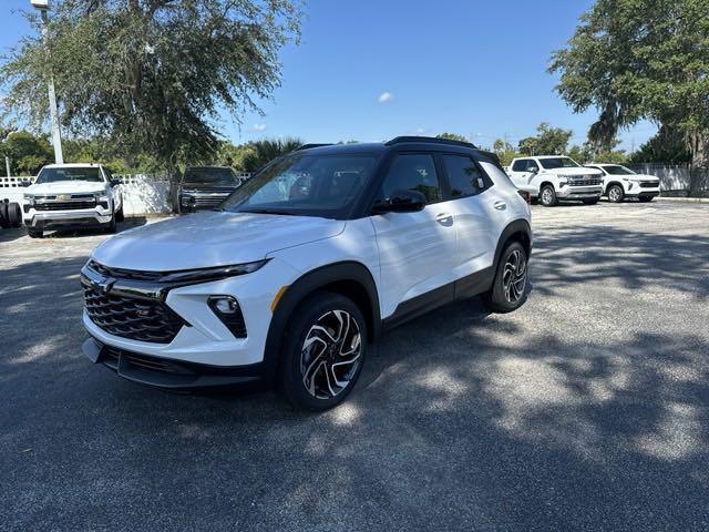 new 2025 Chevrolet TrailBlazer car, priced at $32,330