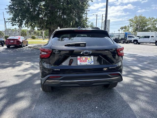 new 2025 Chevrolet Trax car, priced at $21,940