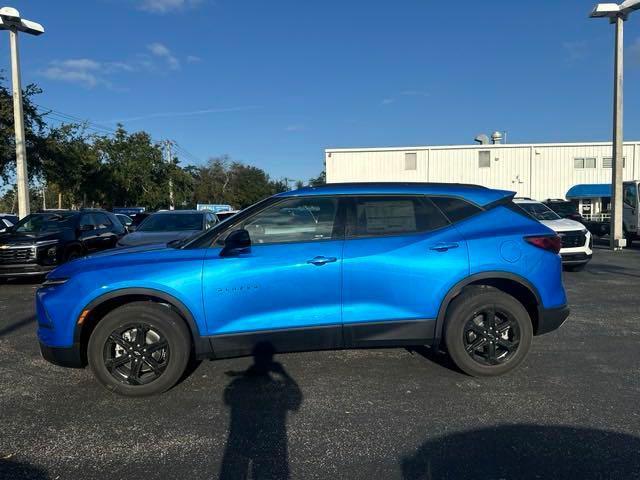 new 2025 Chevrolet Blazer car, priced at $32,555