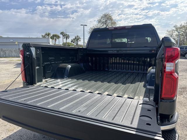 new 2025 Chevrolet Silverado 1500 car, priced at $57,979