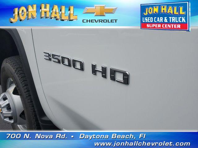 new 2024 Chevrolet Silverado 3500 car, priced at $54,990