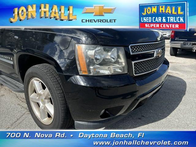 used 2009 Chevrolet Suburban car, priced at $9,999