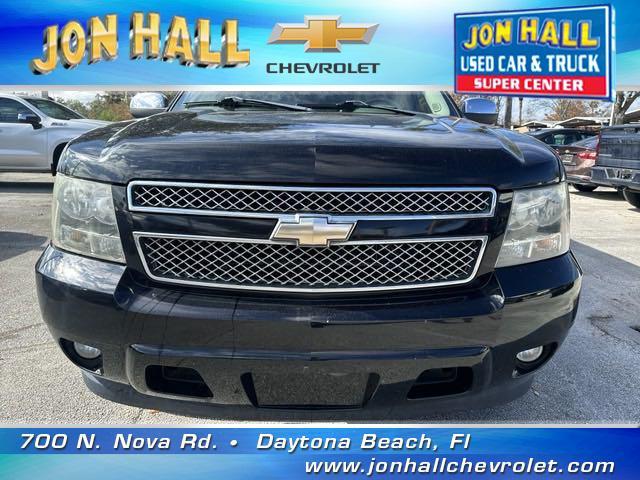 used 2009 Chevrolet Suburban car, priced at $9,999