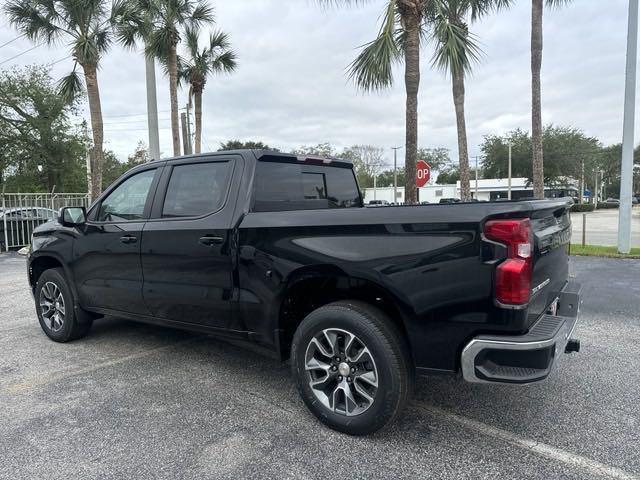 new 2025 Chevrolet Silverado 1500 car, priced at $43,032