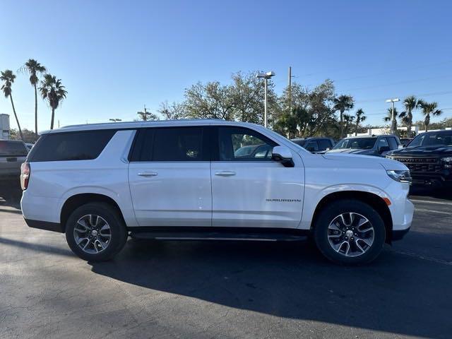 new 2024 Chevrolet Suburban car, priced at $65,561