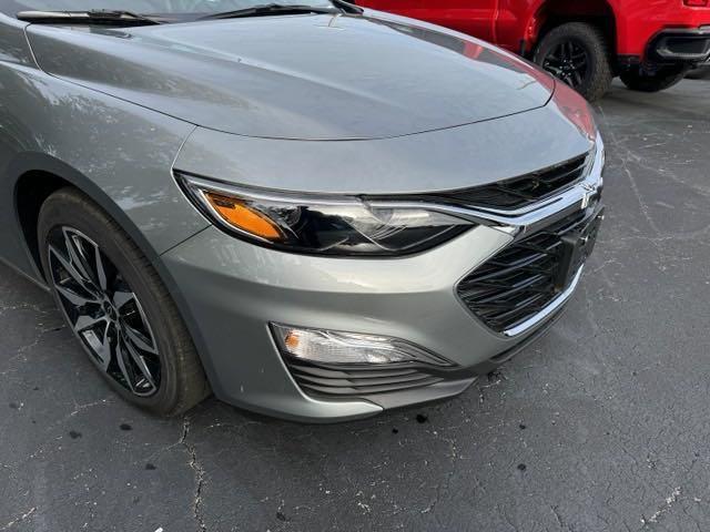 new 2025 Chevrolet Malibu car, priced at $22,995