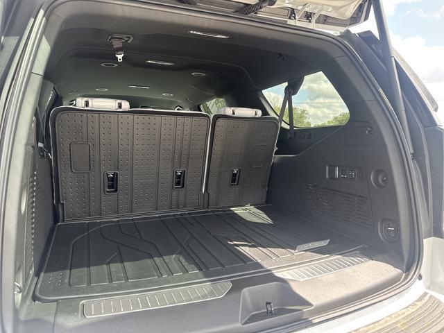 new 2025 Chevrolet Suburban car, priced at $83,762