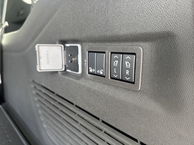 new 2025 Chevrolet Suburban car, priced at $83,762