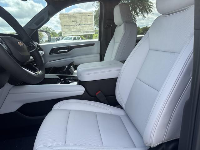 new 2025 Chevrolet Suburban car, priced at $83,762