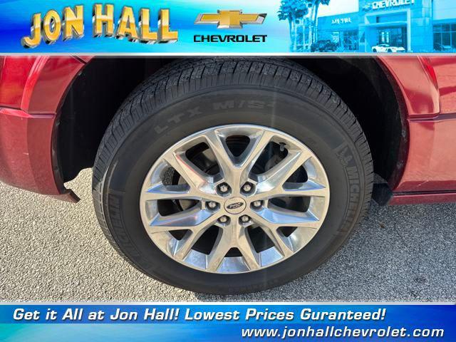 used 2017 Ford Expedition car, priced at $23,968