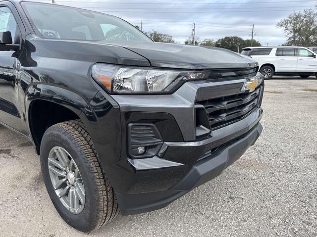 new 2024 Chevrolet Colorado car, priced at $35,520