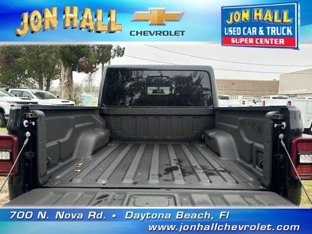 used 2023 Jeep Gladiator car, priced at $39,978