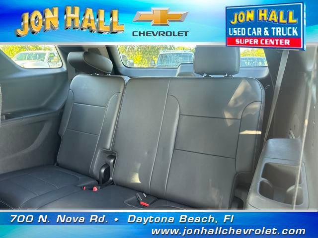 used 2022 Chevrolet Traverse car, priced at $23,978