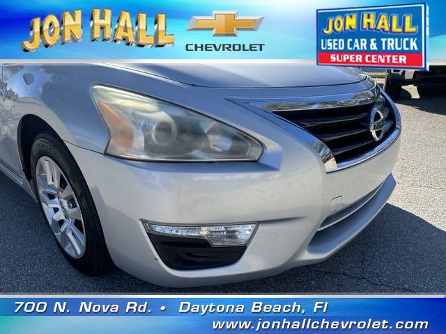 used 2014 Nissan Altima car, priced at $7,965