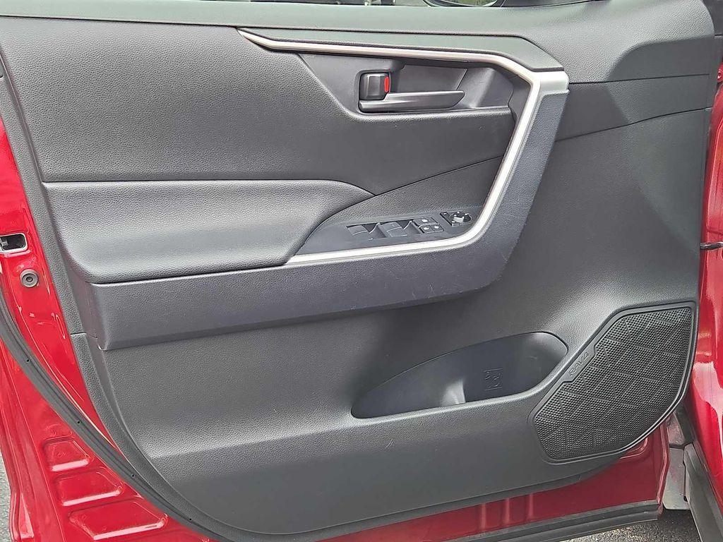 used 2020 Toyota RAV4 car, priced at $15,995