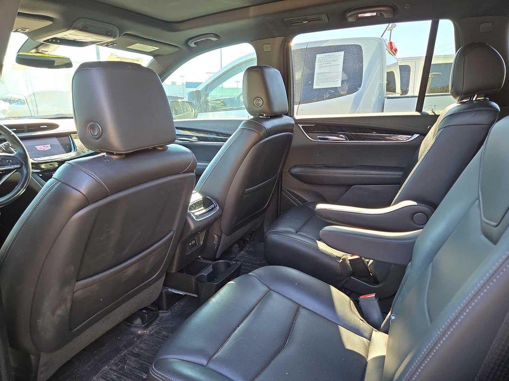 used 2020 Cadillac XT6 car, priced at $18,995