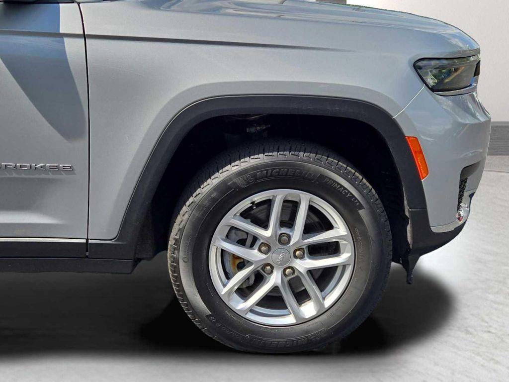 used 2024 Jeep Grand Cherokee L car, priced at $33,773