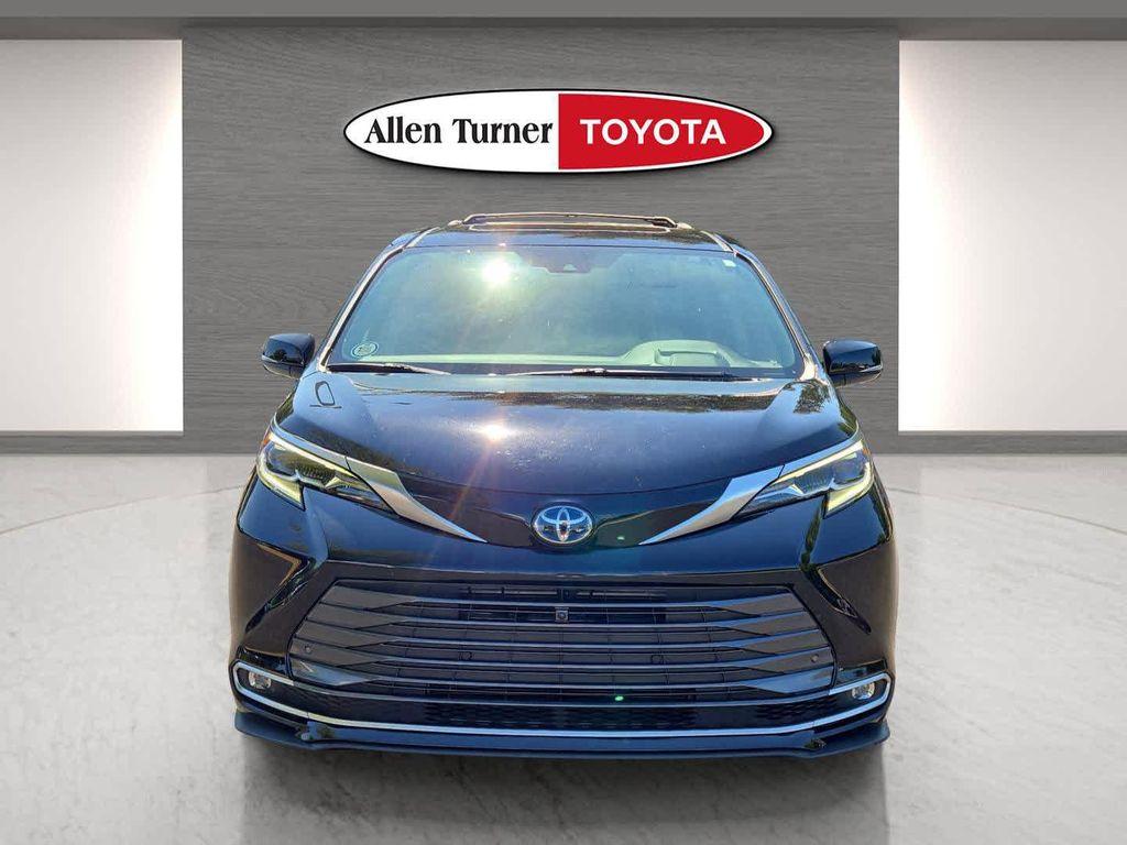 used 2024 Toyota Sienna car, priced at $51,475