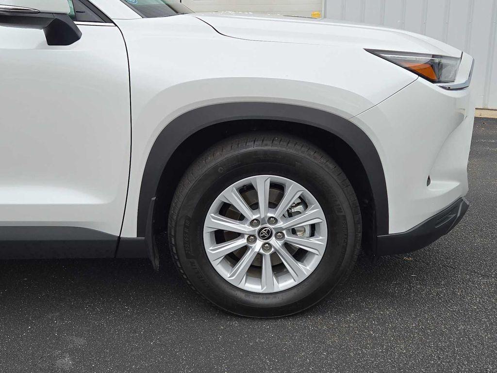 used 2025 Toyota Grand Highlander car, priced at $47,882