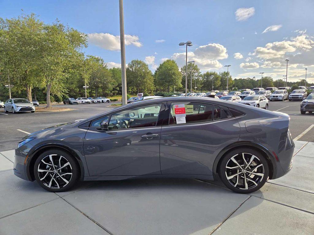 new 2026 Toyota Prius Plug-In Hybrid car, priced at $41,394
