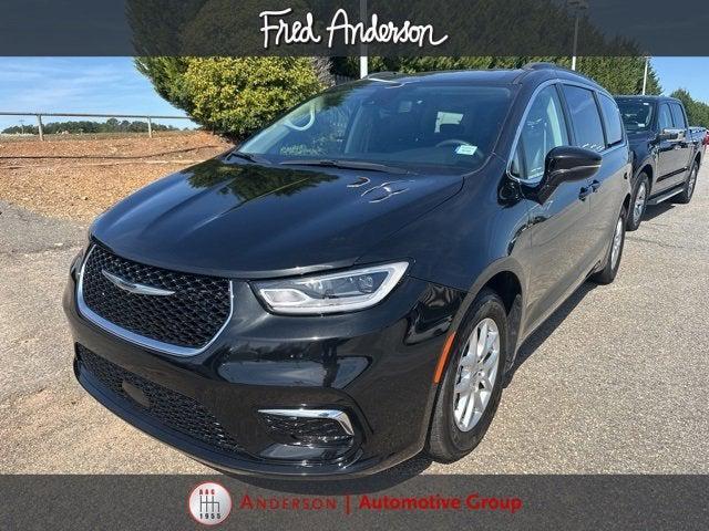 used 2022 Chrysler Pacifica car, priced at $24,588