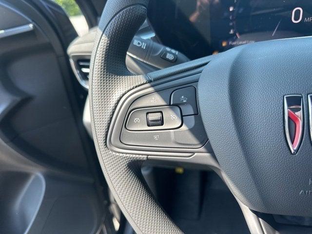 new 2025 Buick Envista car, priced at $24,990