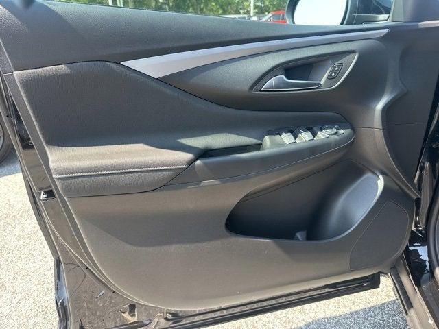 new 2025 Buick Envista car, priced at $24,990