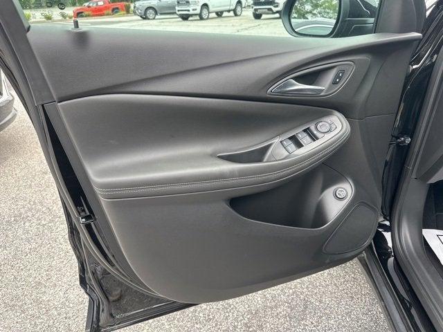 new 2025 Buick Encore GX car, priced at $27,065