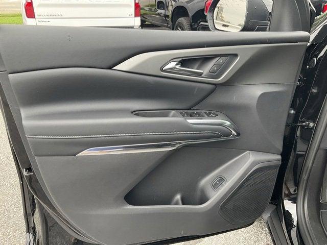 new 2026 Chevrolet Traverse car, priced at $44,980