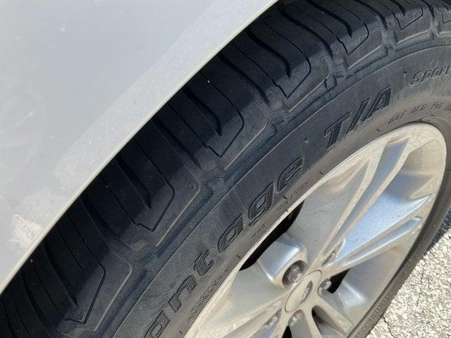used 2015 Ford Taurus car, priced at $4,084
