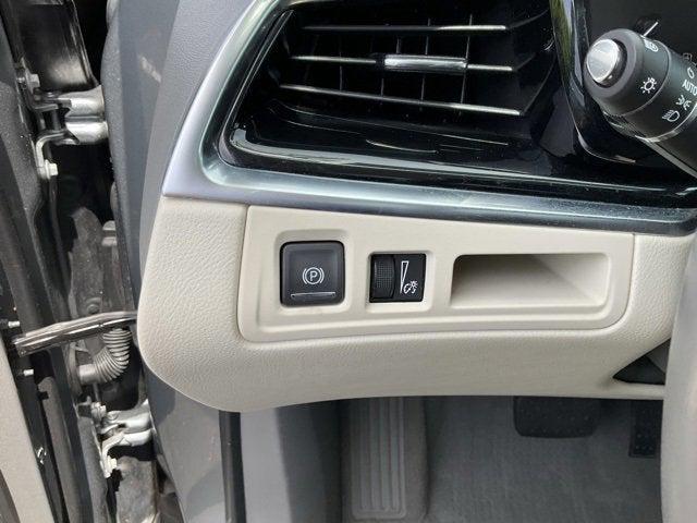 used 2024 Cadillac XT6 car, priced at $45,283