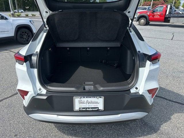new 2025 Buick Envista car, priced at $25,530