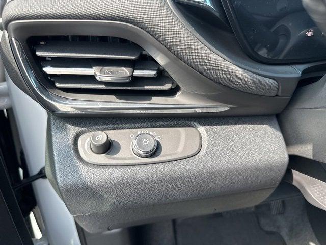 new 2025 Buick Envista car, priced at $25,530