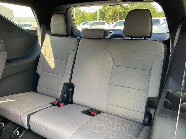 new 2026 Chevrolet Traverse car, priced at $43,920