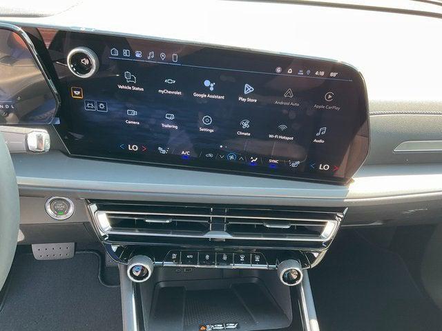 new 2026 Chevrolet Traverse car, priced at $43,920