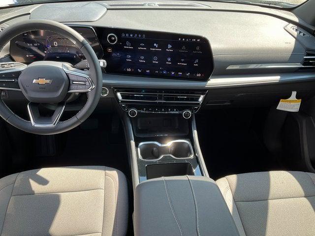 new 2026 Chevrolet Traverse car, priced at $43,920