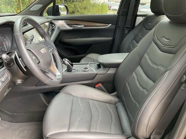 used 2023 Cadillac XT6 car, priced at $43,012