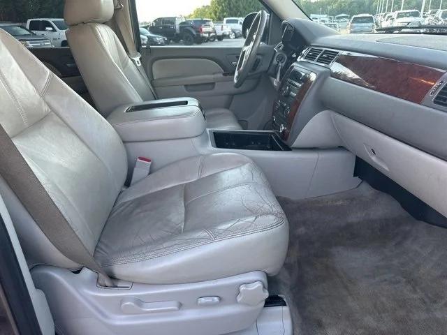 used 2011 Chevrolet Suburban car