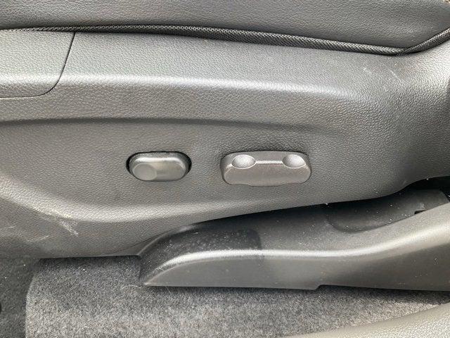 used 2022 Chevrolet Trax car, priced at $19,384