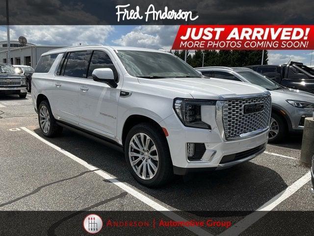 used 2022 GMC Yukon XL car