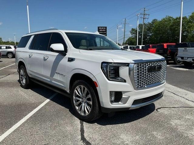 used 2022 GMC Yukon XL car, priced at $60,944