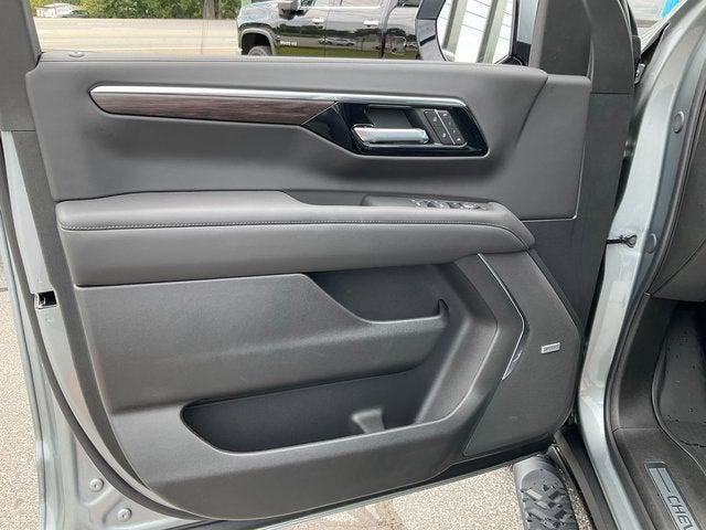 new 2025 Chevrolet Suburban car, priced at $79,830