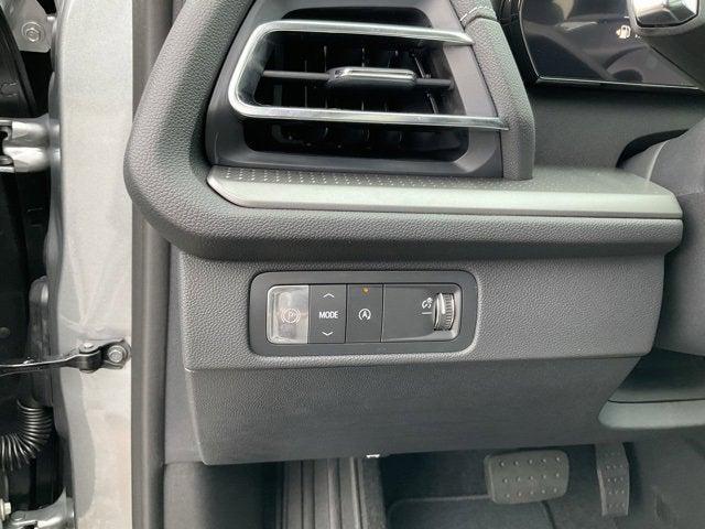 new 2026 Chevrolet Traverse car, priced at $45,195