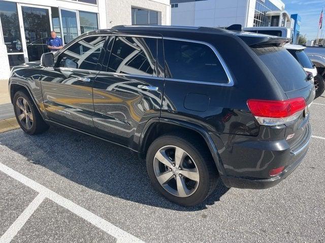 used 2015 Jeep Grand Cherokee car, priced at $13,498