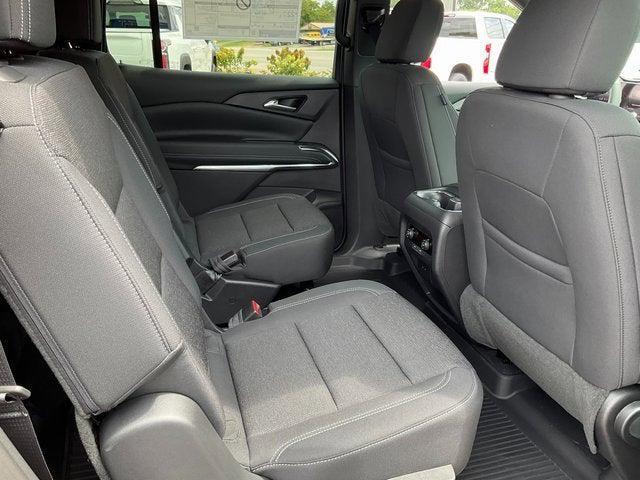 new 2026 Chevrolet Traverse car, priced at $43,655