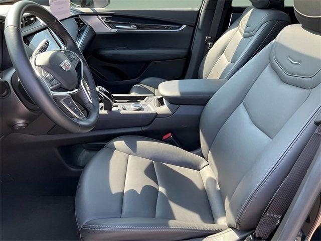 used 2025 Cadillac XT5 car, priced at $43,866